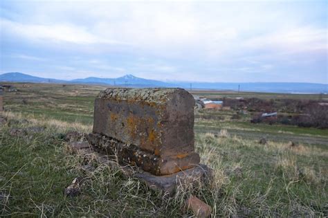 Premium Photo | Old tombstone in the cemetery