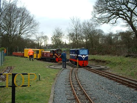 Ruislip Lido Railway - Photo "Ruislip Lido Station turntable ...