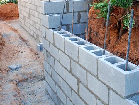 Concrete Masonry Retaining Walls | CMU Wall | Retaining Wall Companies