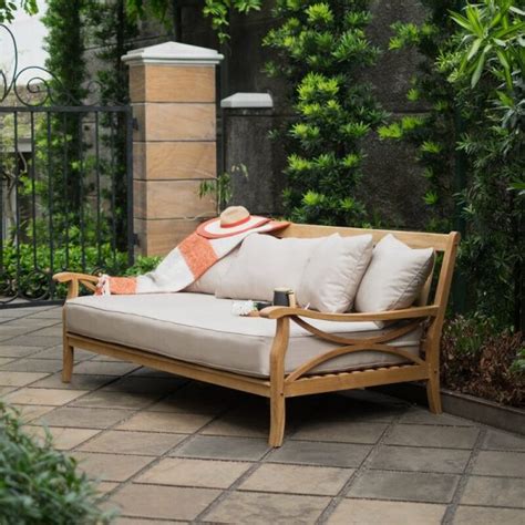 51 Outdoor Daybeds for Indulgent Relaxation Your Way