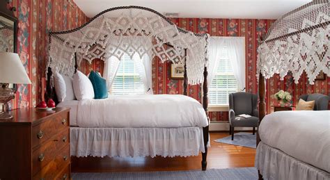 Historic Southern Vermont Hotel | Accommodations in Grafton