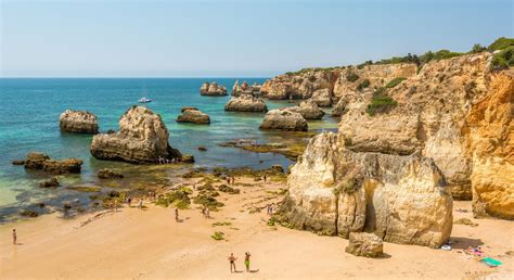 Portimão - Playas de Portimão en Portugal / We can take you to this popular resort if you book ...