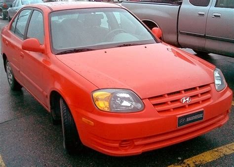 2005 Hyundai Accent GLS - Sedan 1.6L auto