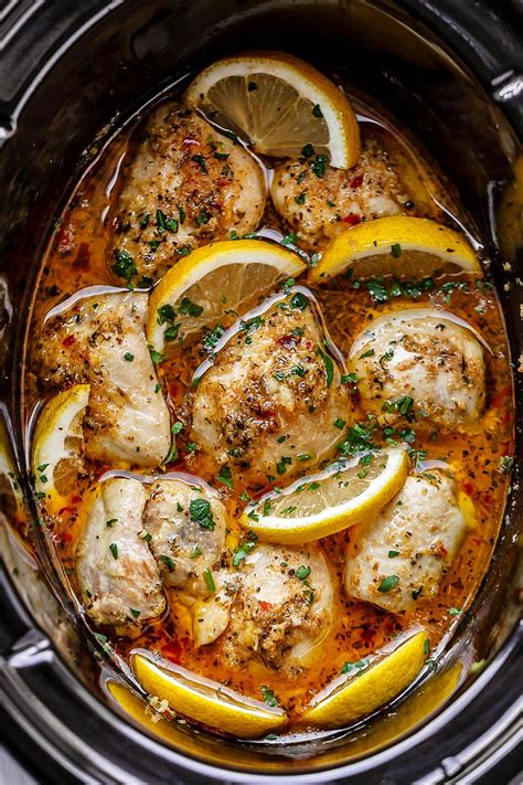 Crock Pot Lemon Garlic Butter Chicken Thighs | Crockpot oppskrifter, Matoppskrifter, Oppskrifter ...