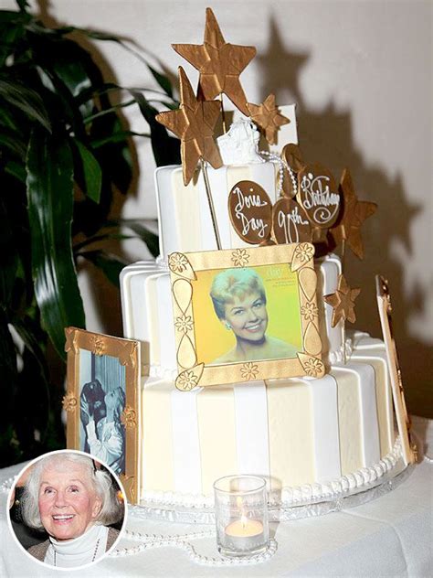 Doris Day's 90th Birthday Cake