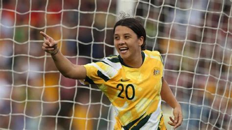 Sam Kerr receives OAM & wants more women recognised for their work