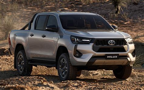 Toyota Hilux Revo 2024 ปรับโฉมครั้งสุดท้าย เพิ่มไมลด์ไฮบริด