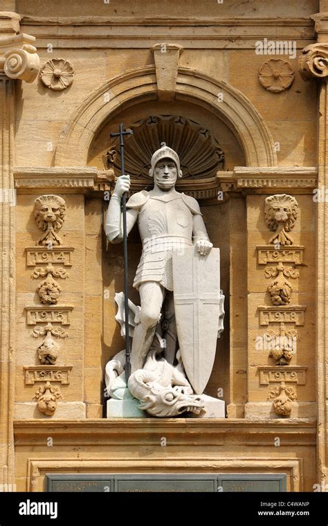 Statue of St George Stock Photo - Alamy