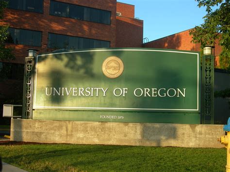 University of Oregon | Eugene, Oregon | Jimmy Emerson, DVM | Flickr