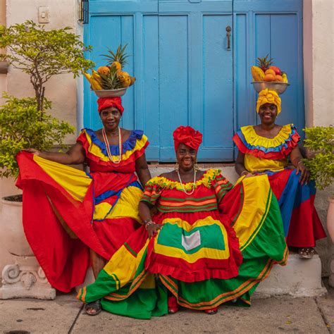 Cultural Experiences in Cartagena: Exploring Forts, Festivals, and Afro-Caribbean Rhythms