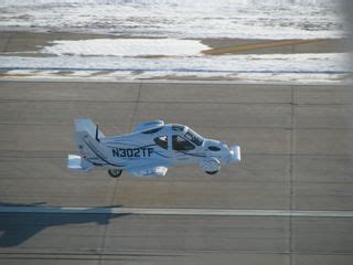 Terrafugia flying car makes maiden flight | TechRadar