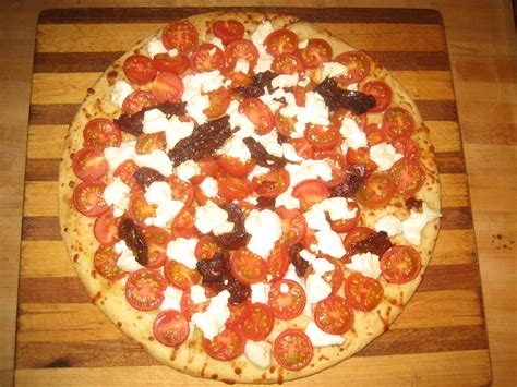 Goat Cheese Pizza : 4 Steps - Instructables