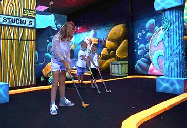 Indoor Mini Golf Near Me | All Star Bowling & Entertainment