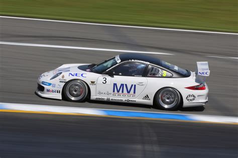 File:Porsche race car 2009 Bleekemolen.jpg - Wikimedia Commons