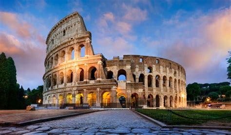 11 Incredible Hotels Near the Colosseum, Rome [2022]