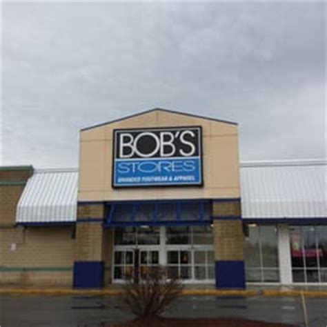 Bob’s Stores - Sporting Goods - 92 Cluff Crossing, Salem, NH - Phone ...