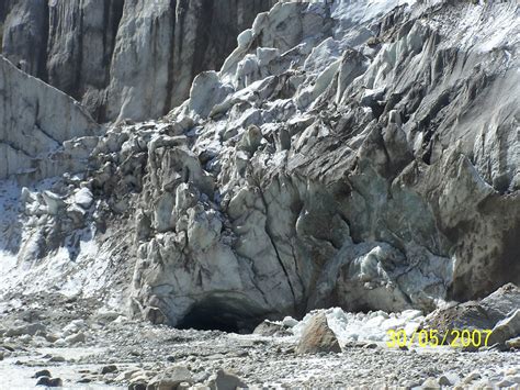 Gomukh Glacier - a photo on Flickriver