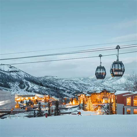 Best Ski Towns in Colorado