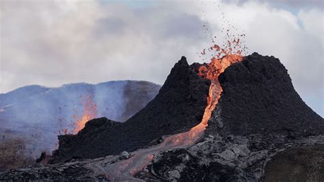 Spatter Cones: Volcanic cones built of welded basaltic lava.