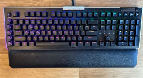 EVGA Z20 Opto-Mechanical Gaming Keyboard - Review 2021 - PCMag Australia