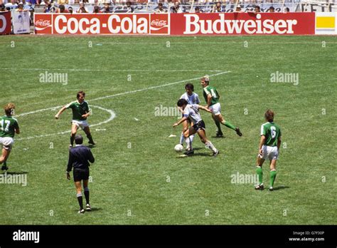 Soccer - 1986 FIFA World Cup - Final - Argentina v West Germany ...