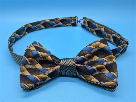 Multi-Color Bow Tie - Silk Bow Ties - Reversible Bow Tie - About Bow Ties