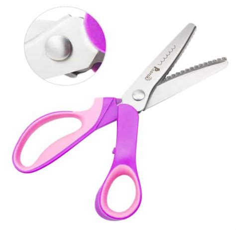 The 9 Best Fabric Scissors for Cutting Fabrics (2023)