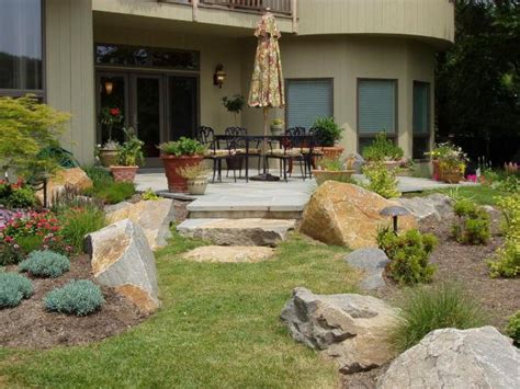 Patio Landscaping Ideas | HGTV