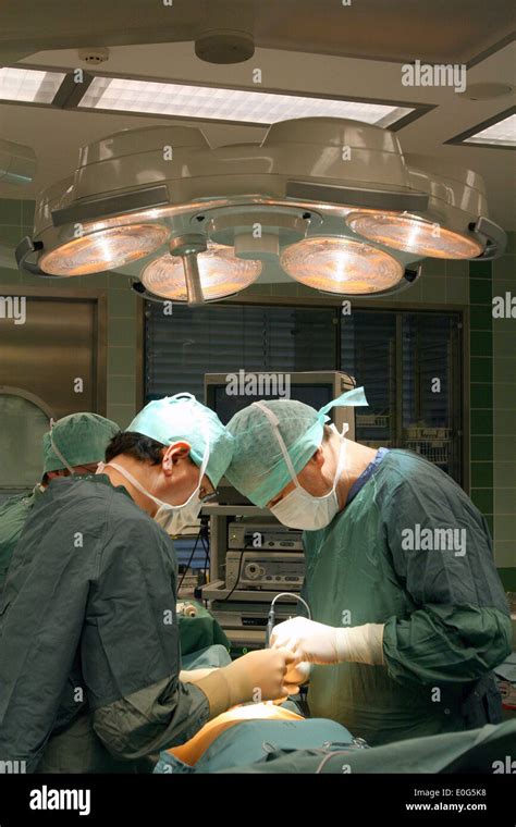 doctor, surgery, hospital Stock Photo - Alamy