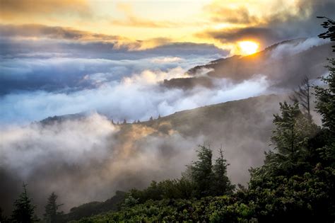 Mountains In The Mist Free Stock Photo - Public Domain Pictures