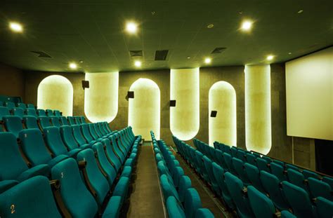 Beta Cinema / Module K | ArchDaily