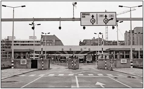 CHECKPOINT CHARLIE | Checkpoint charlie, Berlin wall, Berlin germany