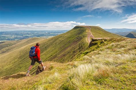 Hiking Legendary Landscapes of Wales 2024 - Rove.me