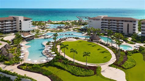 Family-Friendly Resort in Riviera Cancun | Dreams Playa Mujeres Golf ...