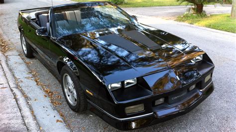 1990 Chevrolet Camaro IROC-Z Convertible for Sale at Auction - Mecum ...