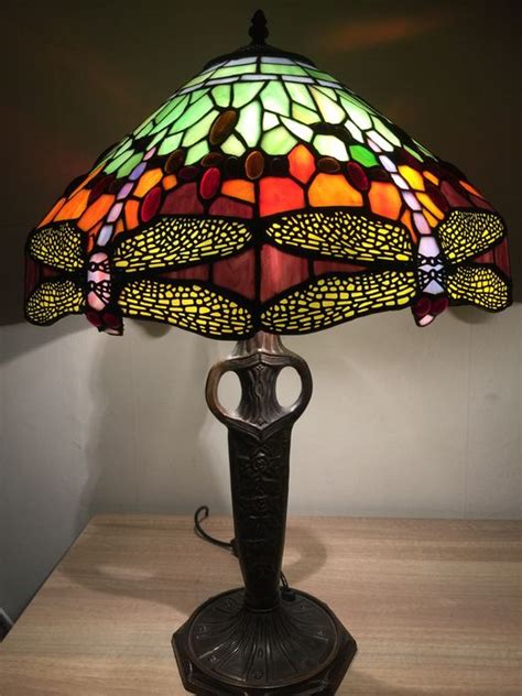 Tiffany Style dragonfly lamp - Catawiki