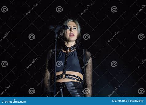 Phantogram - Sarah Barthel and Josh Carter Perform in Concert at ...