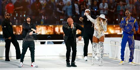 The Super Bowl’s First Hip-Hop Halftime Show Was an Exercise in Easy ...