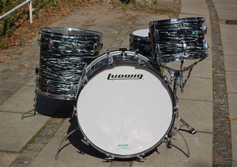 Ludwig Vintage Ringo Kit 1970 Black Oyster Pearl Drum For Sale Plektrum