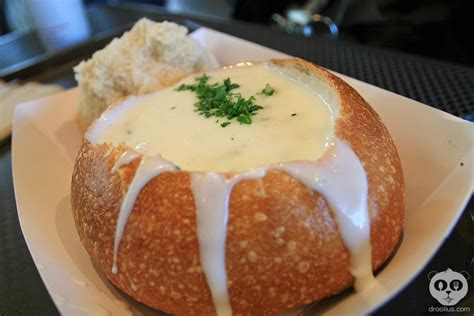 Clam Chowder & Sour Dough Bowl – Boudin Bakery San Francisco, CA | Droolius