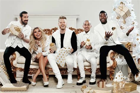 Holiday Gift Guide 2016: A Very Pentatonix Christmas