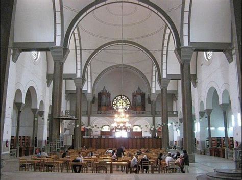 Holy Heart Cathedral, Oran (Algeria, 1904 - 1913, architect : Albert Ballu) | Oran algerie, Oran ...