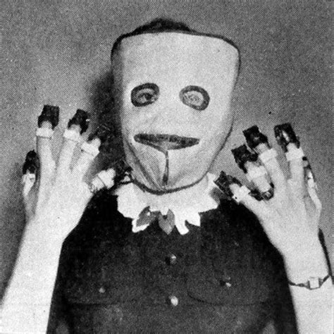 Strange Beauty Mask, 1940 | Vintage News Daily