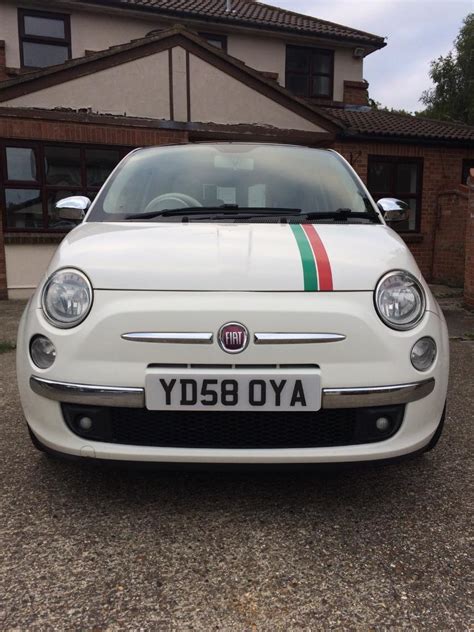 WHITE FIAT 500 LOUNGE 1.4 (GUCCI STRIPE) | in Pitsea, Essex | Gumtree