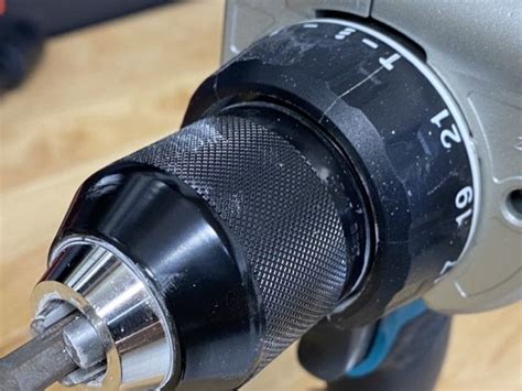 How to Use a Keyless Drill Chuck - You Might Be Doing it Wrong!