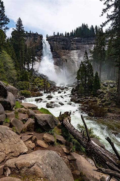 Nevada Falls Yosemite national park