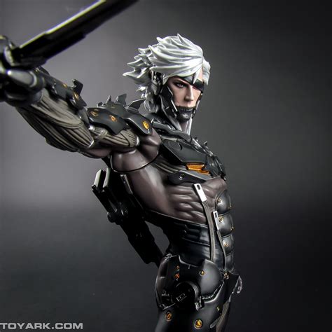 MGR Raiden Model Kit Gallery - Toy Discussion at Toyark.com