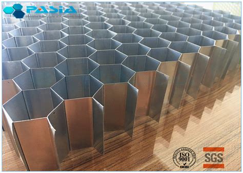 Low Density Aluminium Honeycomb Structure For Car Industries With Customized Specification