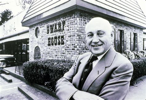 S. Truett Cathy, Chick-fil-A Founder, Dies at 93 - The New York Times