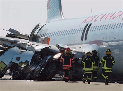 2015 Air Canada crash in Halifax blamed on approach procedure, visibility, lighting | CBC News